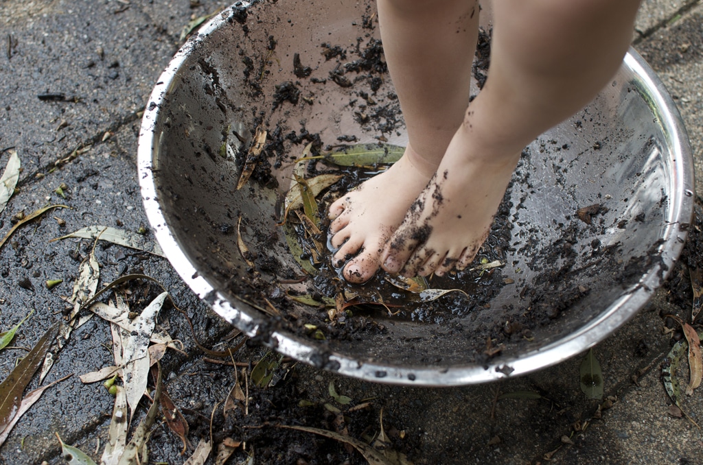 muddy feet __ Brydie Piaf 3