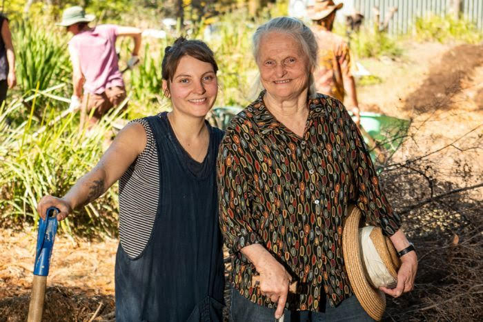 Manu Manu with a participant in the Farm-it-Forward program