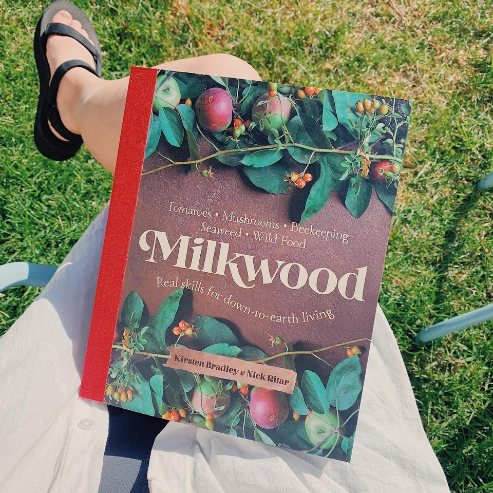 @brodiesbookshelf with the Milkwood book